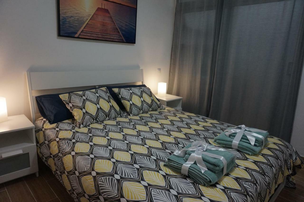 Brisas Del Mar Apartment, One Step From The Sea. El Burrero Екстериор снимка