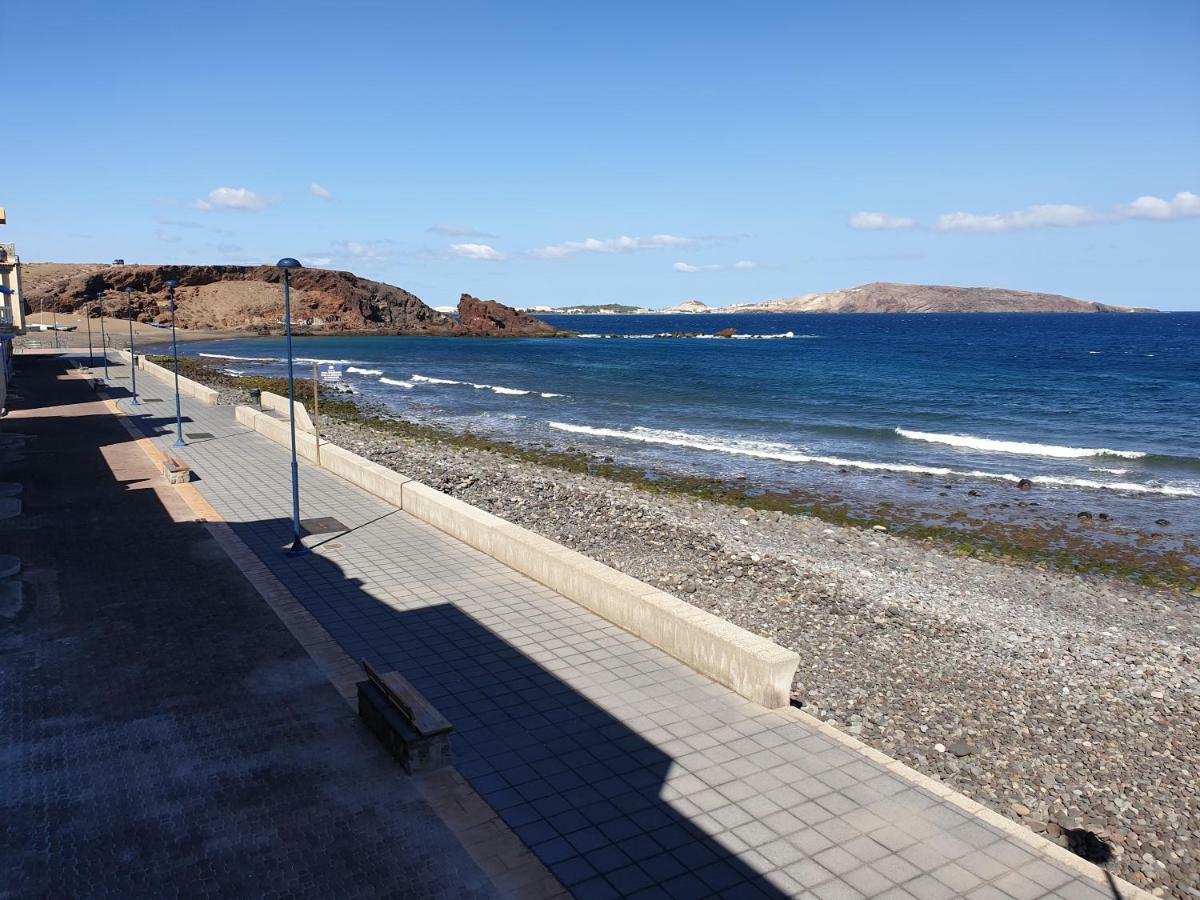 Brisas Del Mar Apartment, One Step From The Sea. El Burrero Екстериор снимка